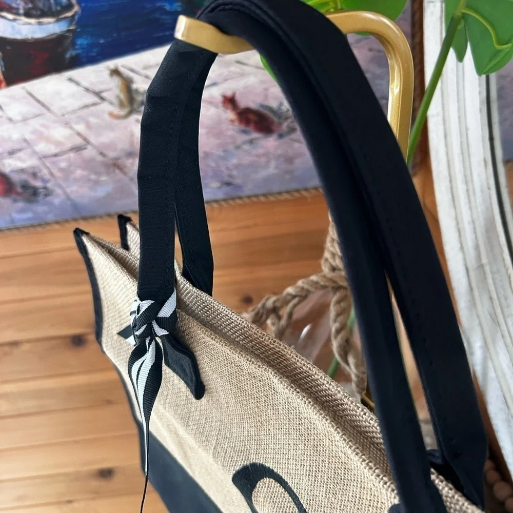too design stylish tote